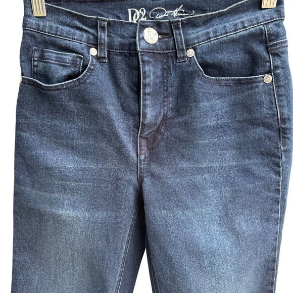 DG2 Diane Gilman Womens Blue Stretch Denim Preppy Summer Casual Bermuda Shorts 2 - Picture 7 of 9